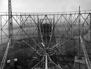 Jodrell Bank's Mark 1 radio telescope under construction